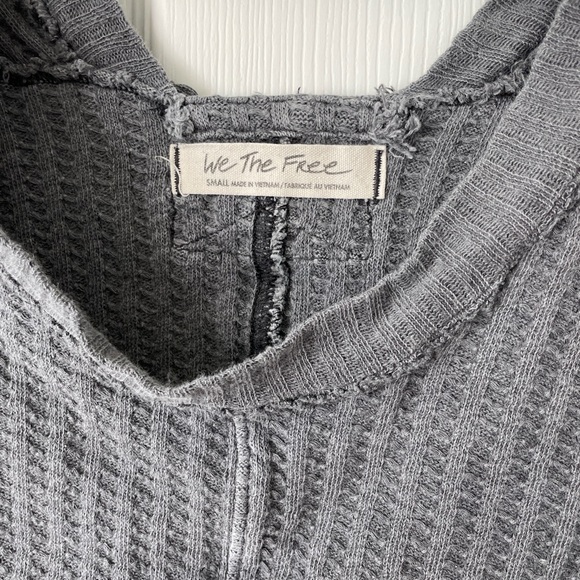 We The Free Charcoal Crew Neck Top S - Picture 3 of 4